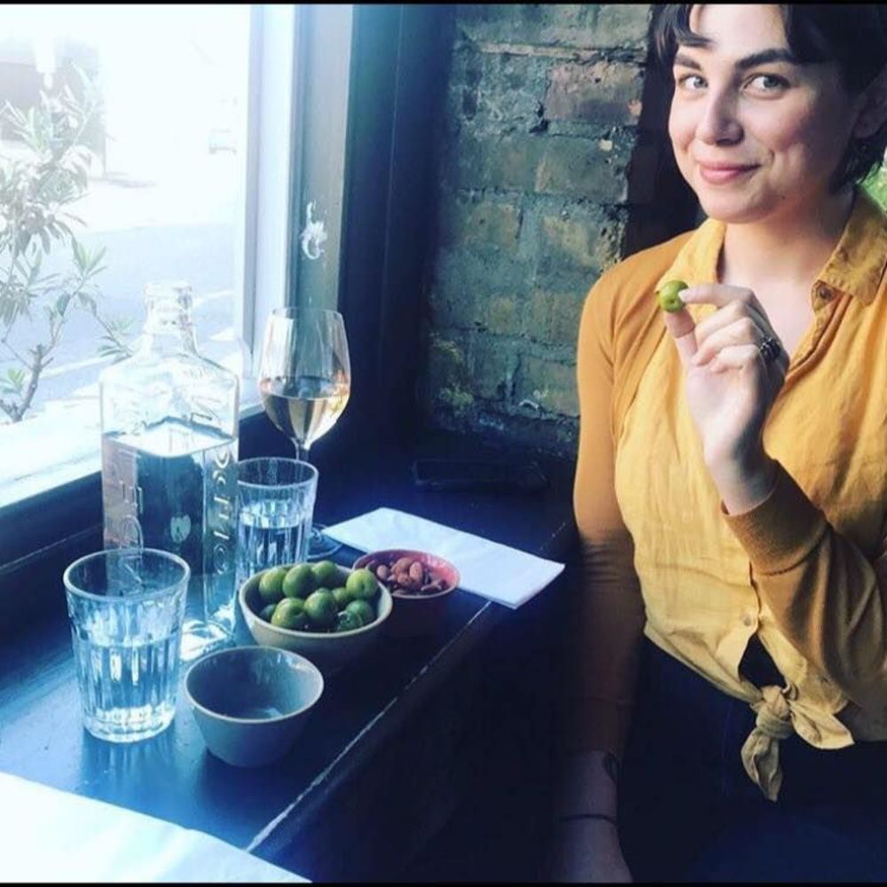 Meet your Posher, Becca